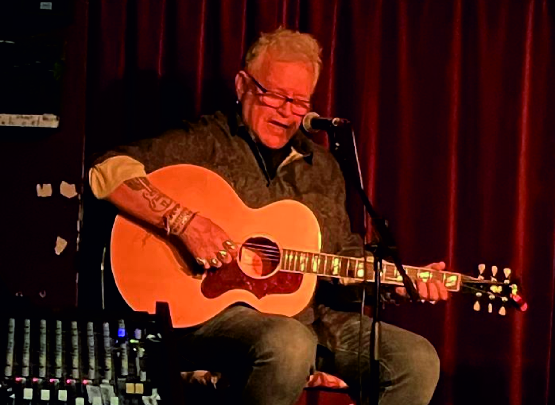 Robb Johnson at the Green Note